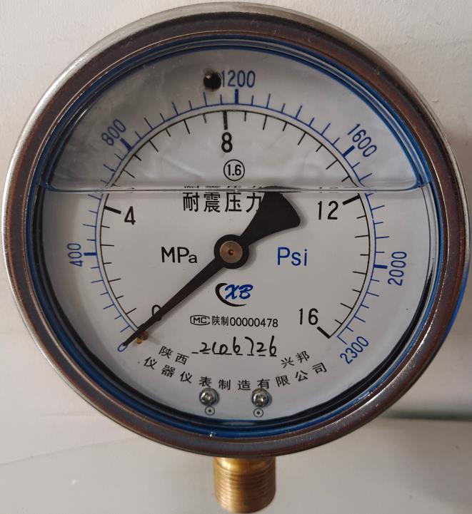 耐震壓力表，YTN-60/100/150,-0.1-0-100MPA，1.0級(jí)，1.6級(jí),2.5級(jí)。